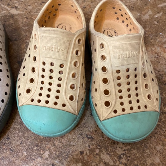 Native shoes - Picture 3 of 3